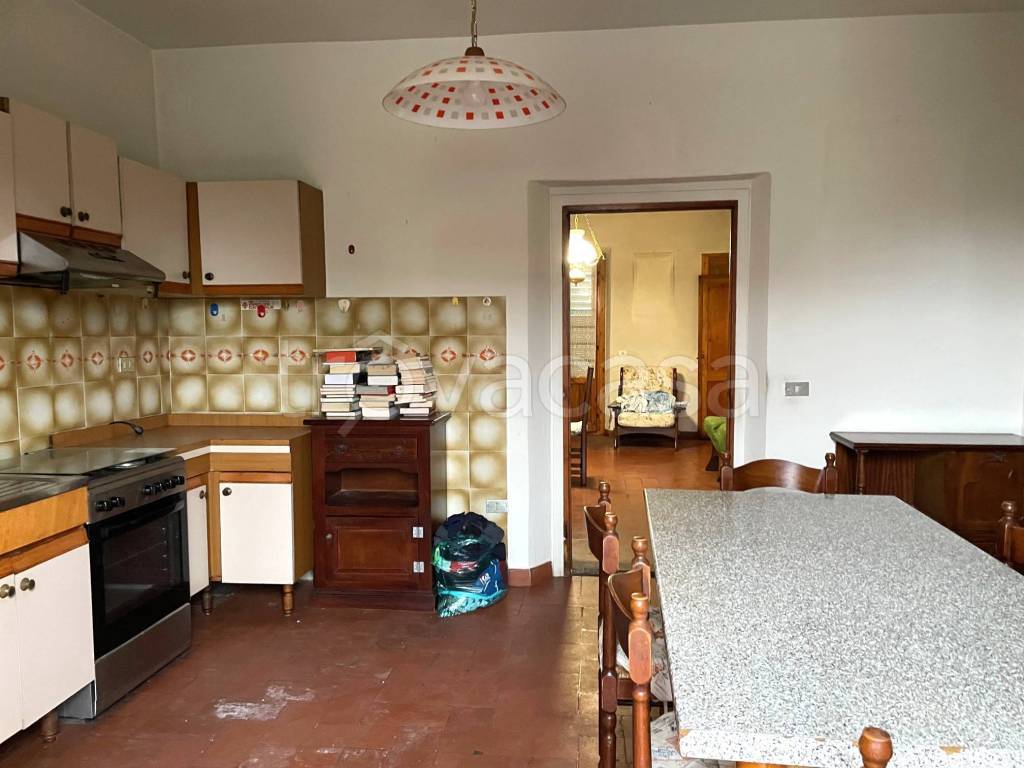 casa indipendente in vendita ad Empoli in zona Villanuova