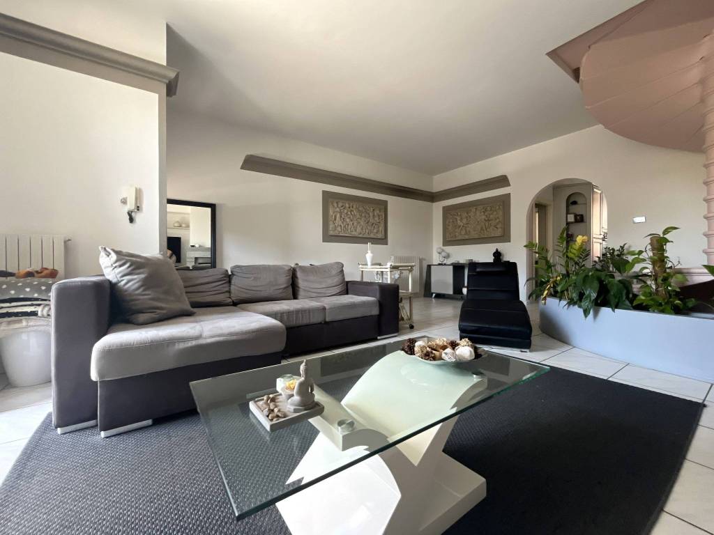 casa indipendente in vendita ad Empoli in zona Marcignana