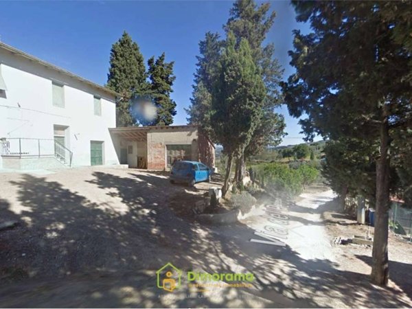 casa indipendente in vendita ad Empoli in zona Corniola