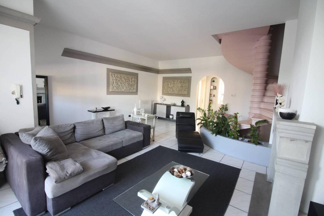 casa indipendente in vendita ad Empoli in zona Marcignana
