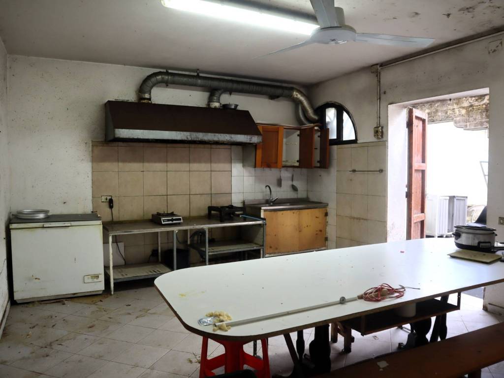 casa indipendente in vendita ad Empoli in zona Villanuova