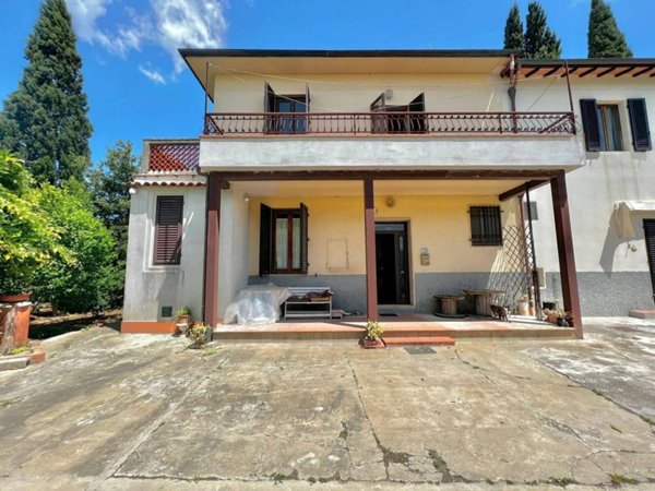 appartamento in vendita ad Empoli in zona Villanuova