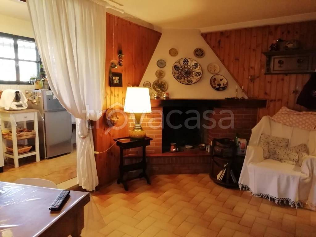 casa indipendente in vendita ad Empoli in zona Monterappoli