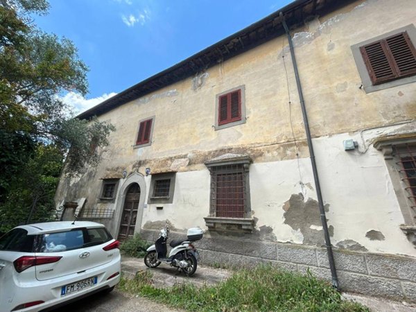 casa indipendente in vendita ad Empoli in zona Monterappoli