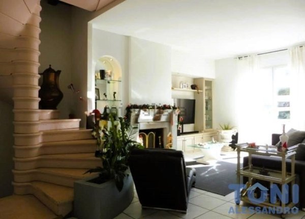 casa indipendente in vendita ad Empoli