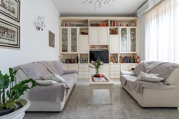 casa indipendente in vendita ad Empoli in zona Ponzano