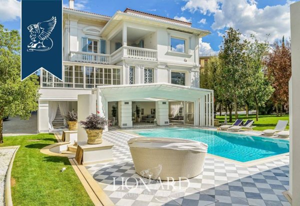 casa indipendente in vendita ad Empoli in zona Cortenuova