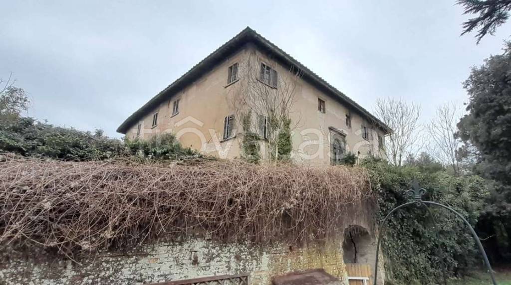 appartamento in vendita ad Empoli in zona Brusciana