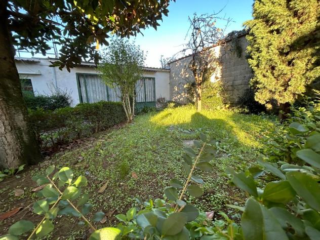 casa indipendente in vendita ad Empoli in zona Avane