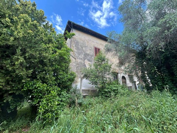 casa indipendente in vendita ad Empoli in zona Monterappoli
