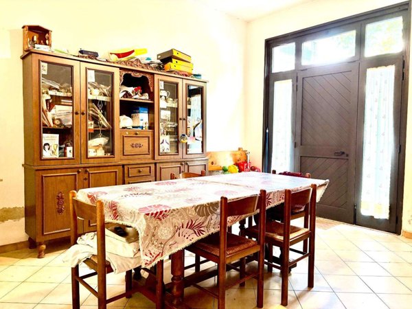 intera palazzina in vendita ad Empoli