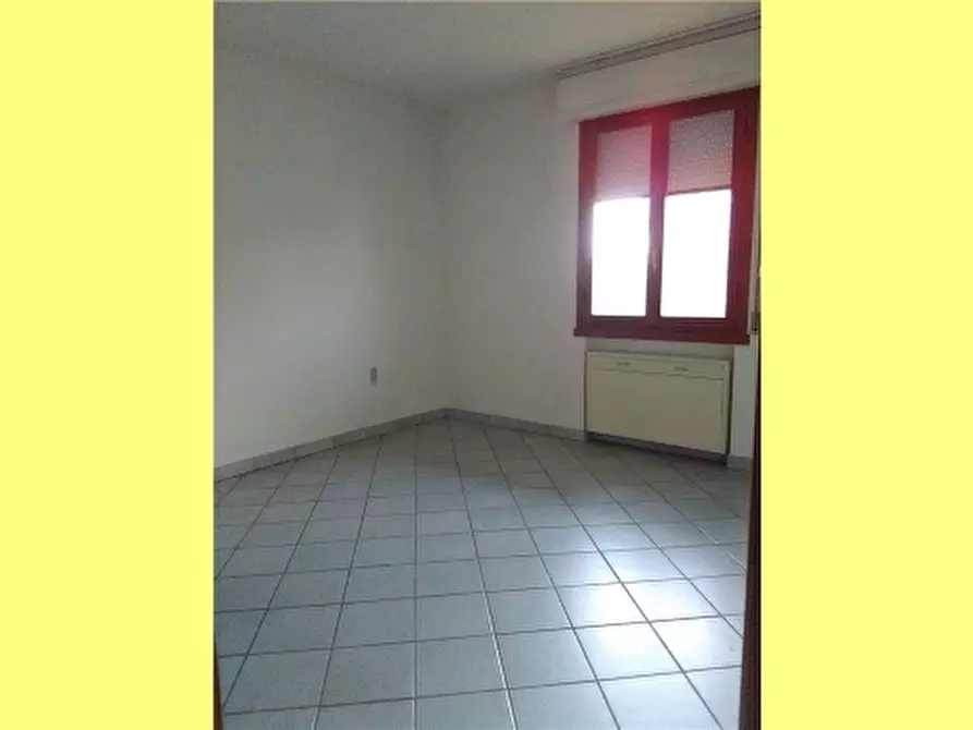 appartamento in vendita ad Empoli in zona Serravalle