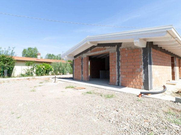 casa indipendente in vendita ad Empoli in zona Marcignana
