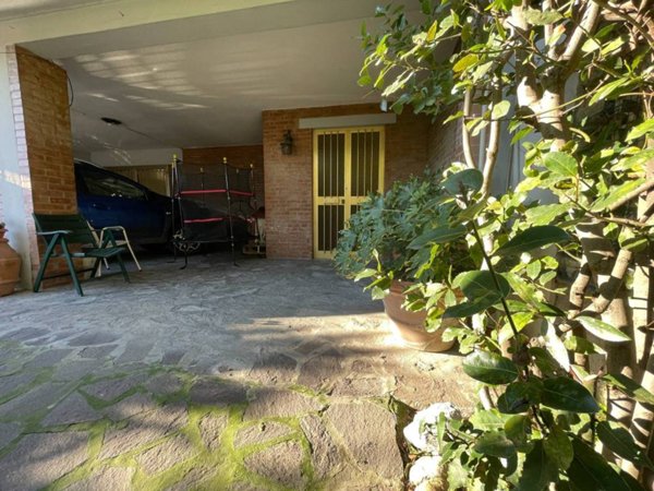 appartamento in vendita ad Empoli in zona Serravalle