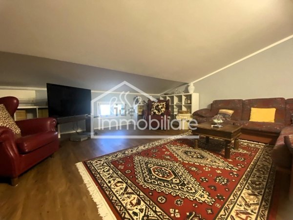 casa indipendente in vendita ad Empoli in zona Fontanella