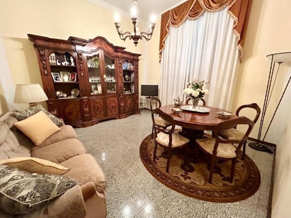 casa indipendente in vendita ad Empoli in zona Pozzale