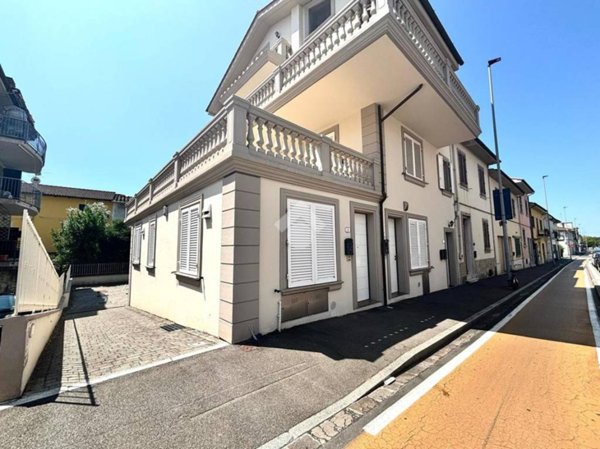 appartamento in vendita ad Empoli in zona Carraia