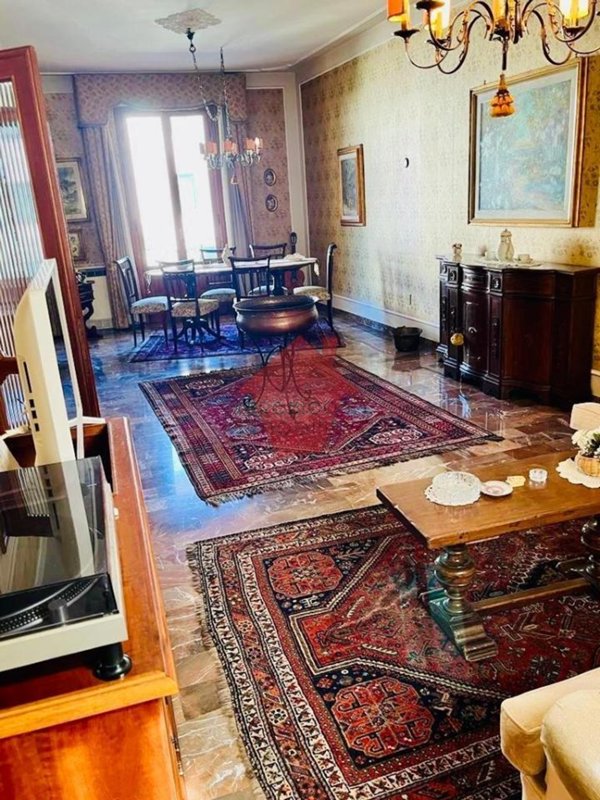 casa indipendente in vendita ad Empoli