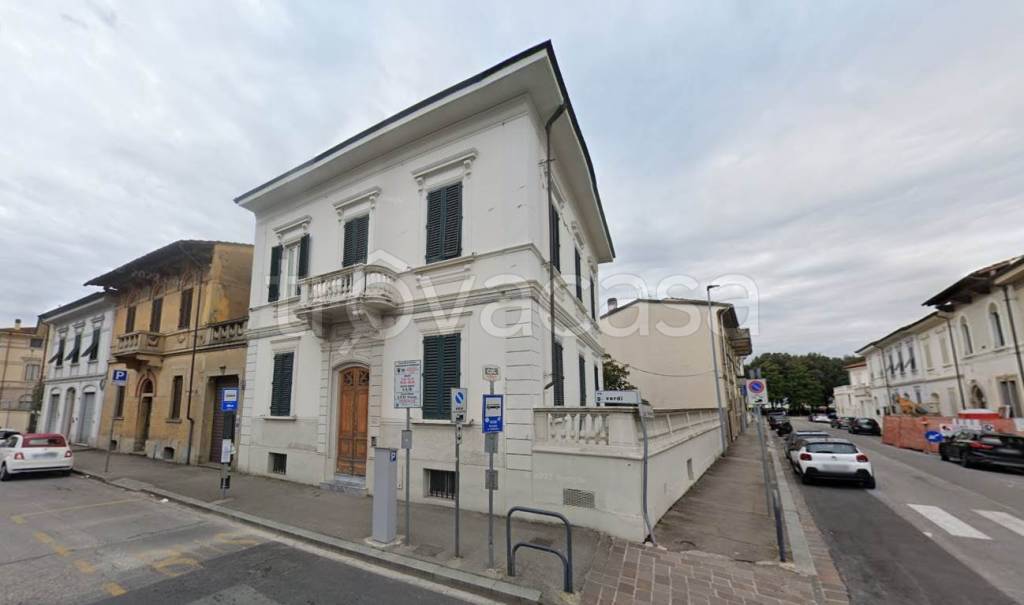 casa indipendente in vendita ad Empoli