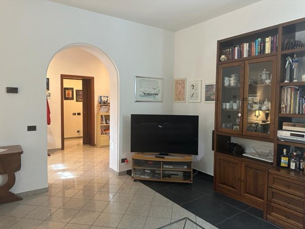 casa indipendente in vendita ad Empoli in zona Carraia