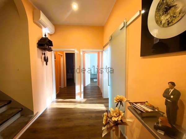 casa indipendente in vendita ad Empoli in zona Fontanella