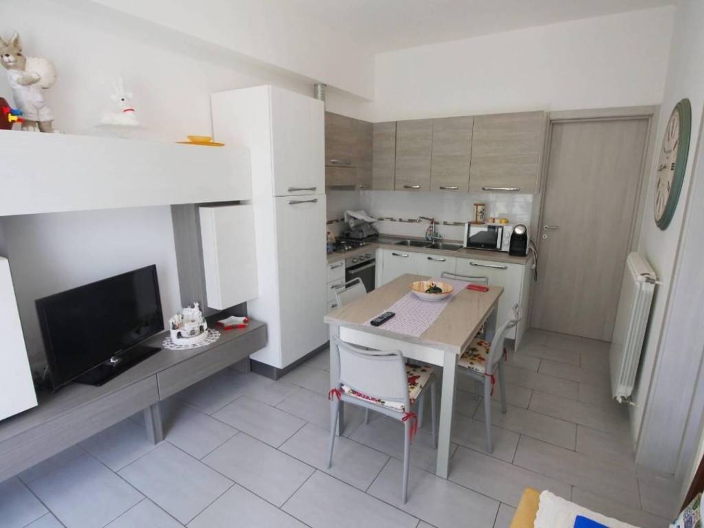 appartamento in vendita ad Empoli in zona Serravalle