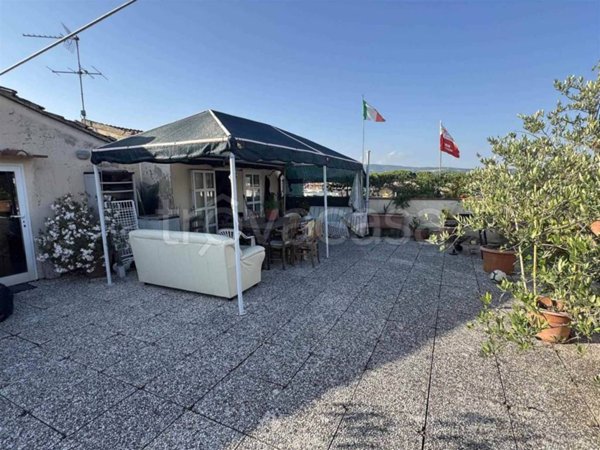 appartamento in vendita ad Empoli in zona Pontorme
