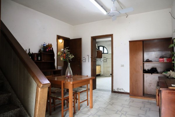 casa indipendente in vendita ad Empoli in zona Villanuova