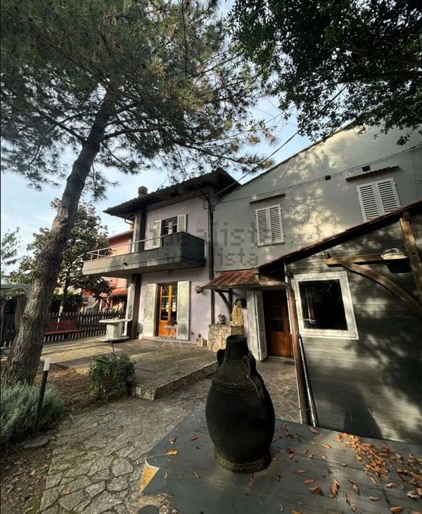 appartamento in vendita ad Empoli in zona Ponzano