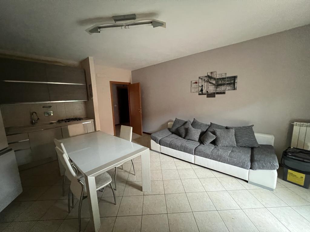 appartamento in vendita ad Empoli in zona Carraia