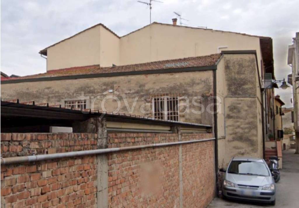 quadrivano in vendita ad Empoli in zona Pontorme