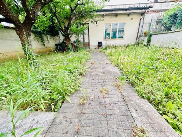 casa indipendente in vendita ad Empoli