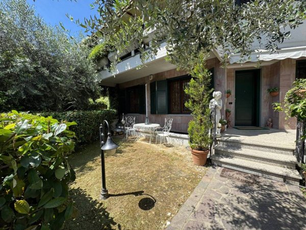 appartamento in vendita ad Empoli in zona Serravalle