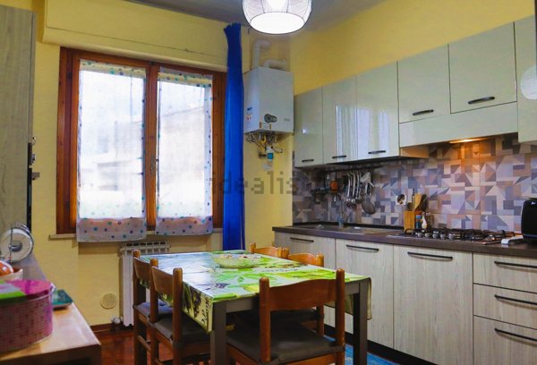 appartamento in vendita ad Empoli in zona Serravalle