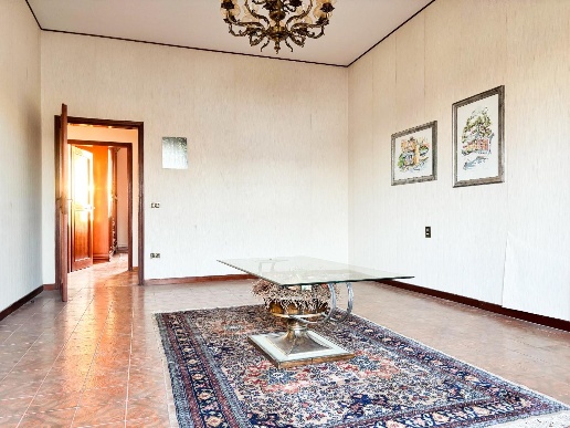 appartamento in vendita ad Empoli in zona Carraia