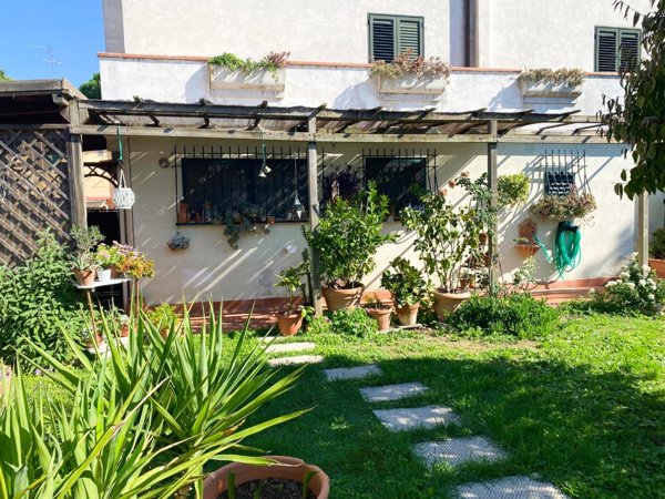 casa indipendente in vendita ad Empoli