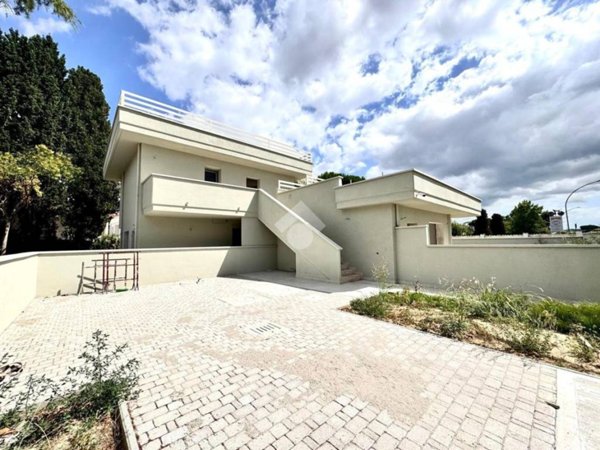 casa indipendente in vendita ad Empoli in zona Pontorme