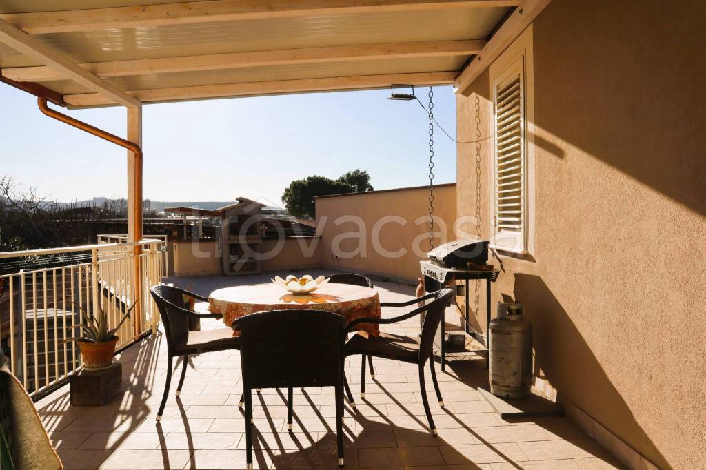 appartamento in vendita ad Empoli in zona Pontorme