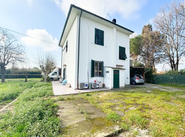 casa indipendente in vendita ad Empoli