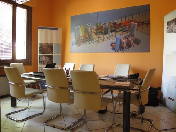 capannone in vendita ad Empoli in zona Centro Storico