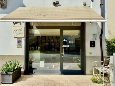 negozio in vendita ad Empoli