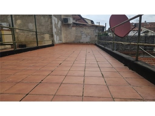 intera palazzina in vendita ad Empoli in zona Ponzano
