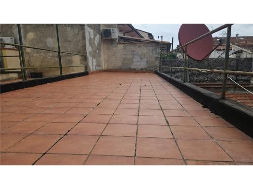 intera palazzina in vendita ad Empoli in zona Ponzano