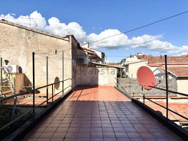 casa indipendente in vendita ad Empoli in zona Ponzano