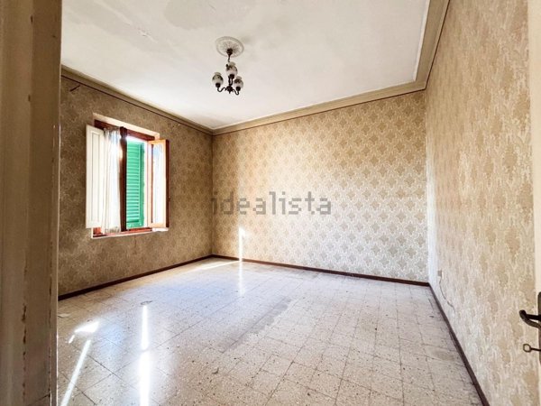 casa indipendente in vendita ad Empoli in zona Ponzano