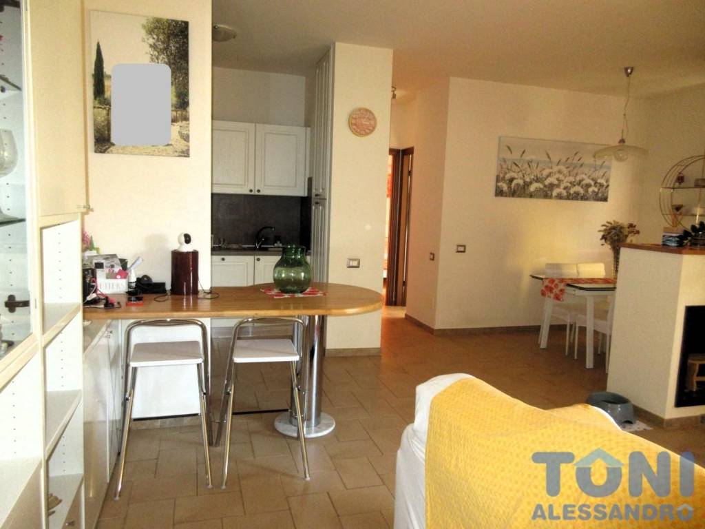 appartamento in vendita ad Empoli in zona Serravalle