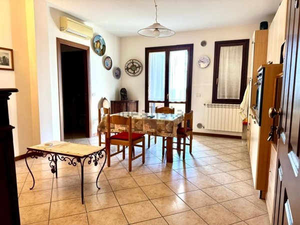 appartamento in vendita ad Empoli in zona Marcignana