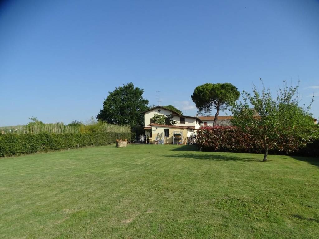 casa indipendente in vendita ad Empoli