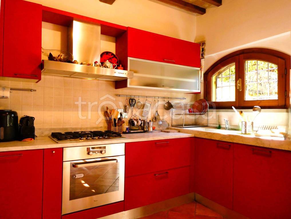 casa indipendente in vendita ad Empoli in zona Villanuova