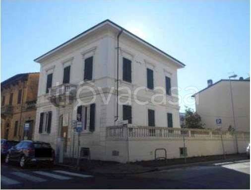 casa indipendente in vendita ad Empoli